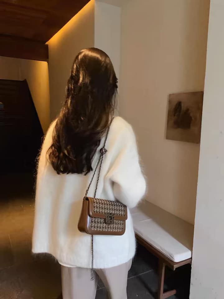 Courier Dust Crossbody Bag
