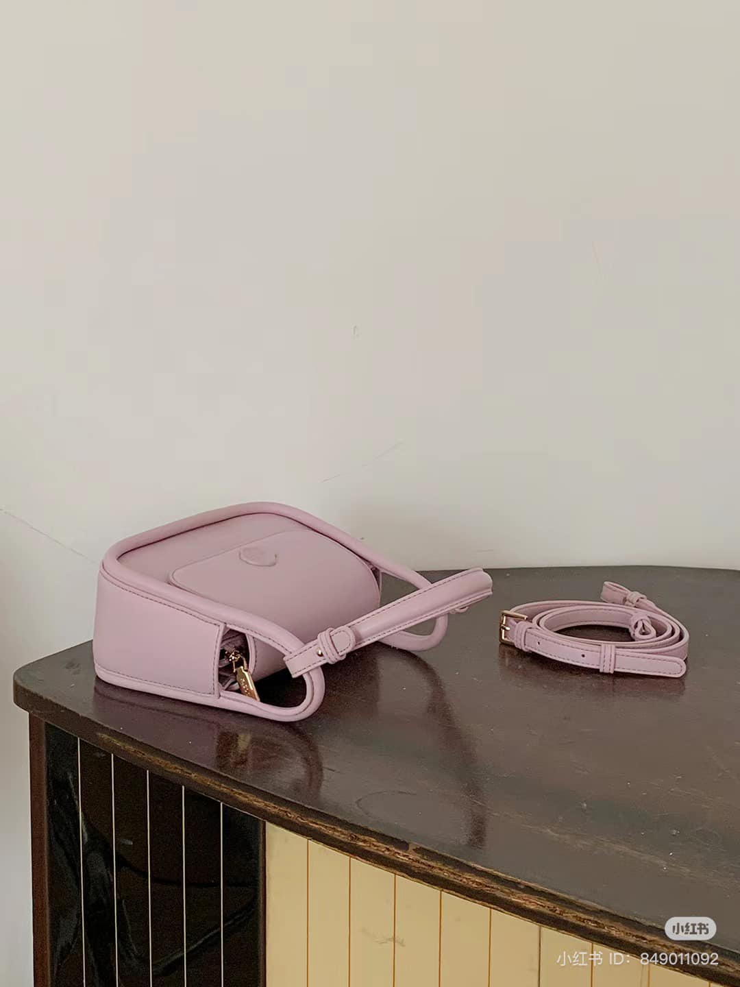 Spring Flow Crossbody Bag