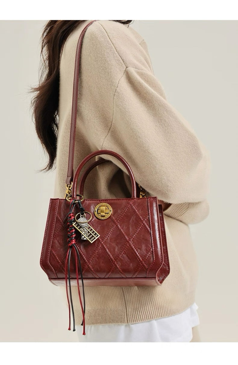 Dune Edge Handle Bag