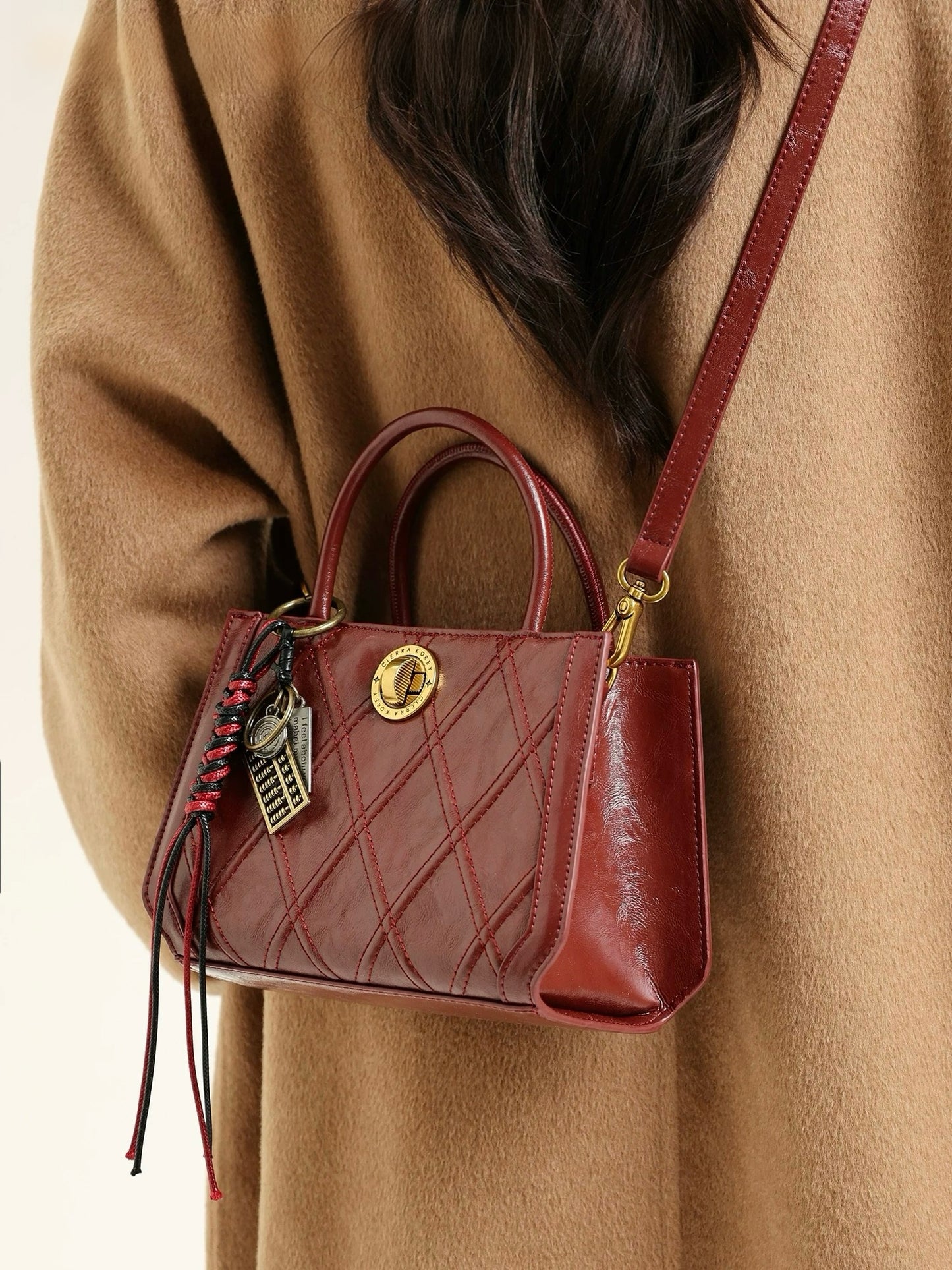 Dune Edge Handle Bag