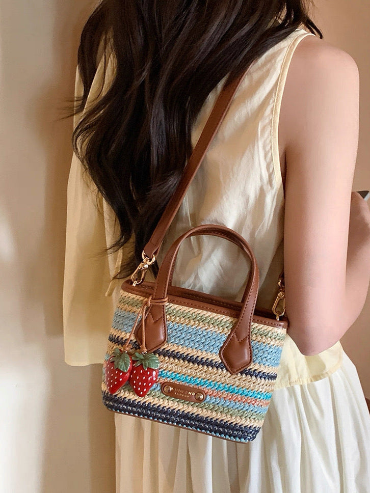 Twist Hue Handle Bag
