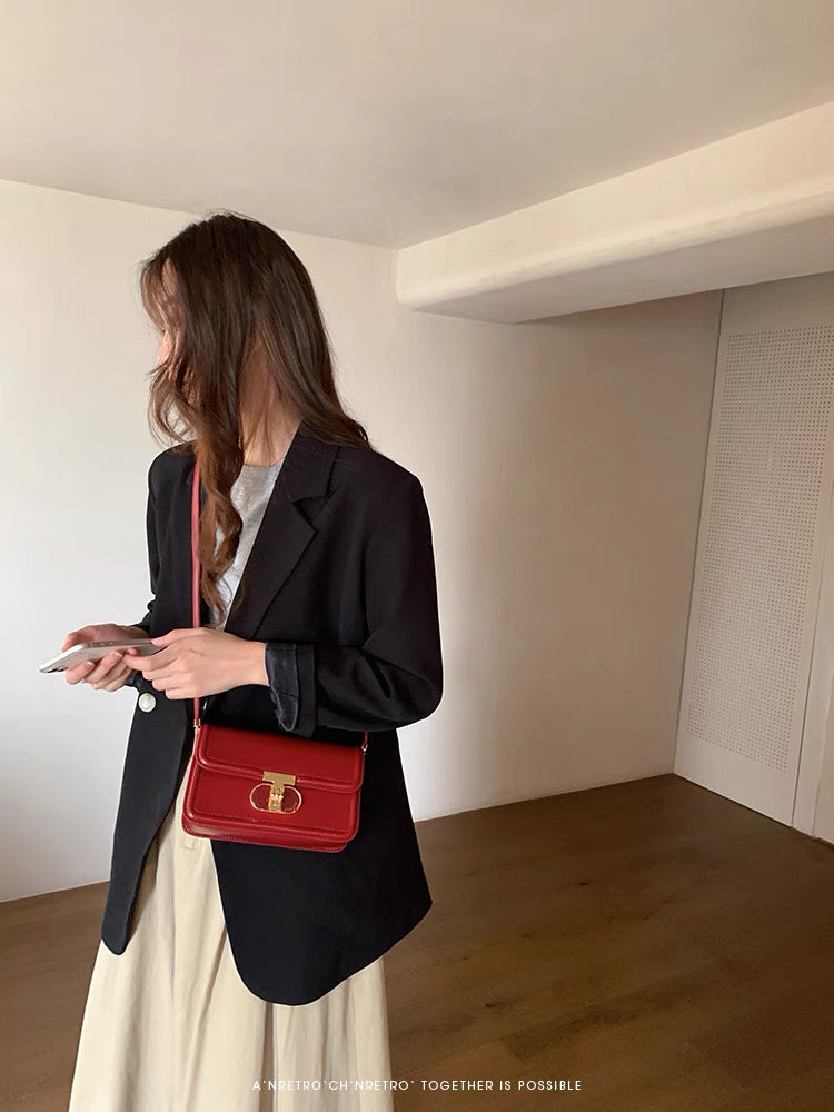 Sable Tone Red Crossbody Bag