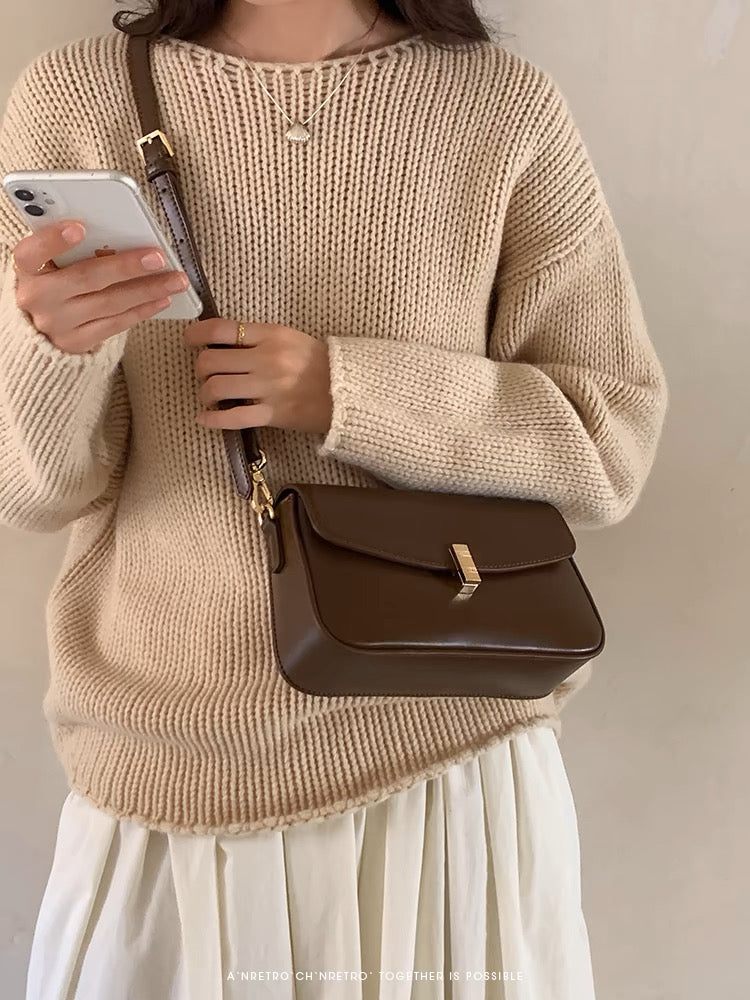 Nomad Note Shoulder Bag