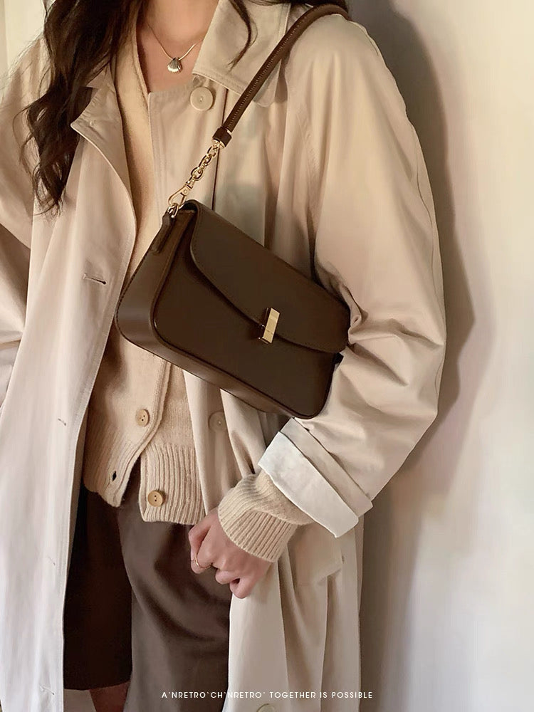 Nomad Note Shoulder Bag