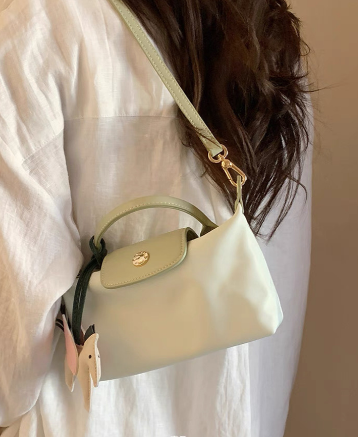 Terra Leaf Handbag in Green
