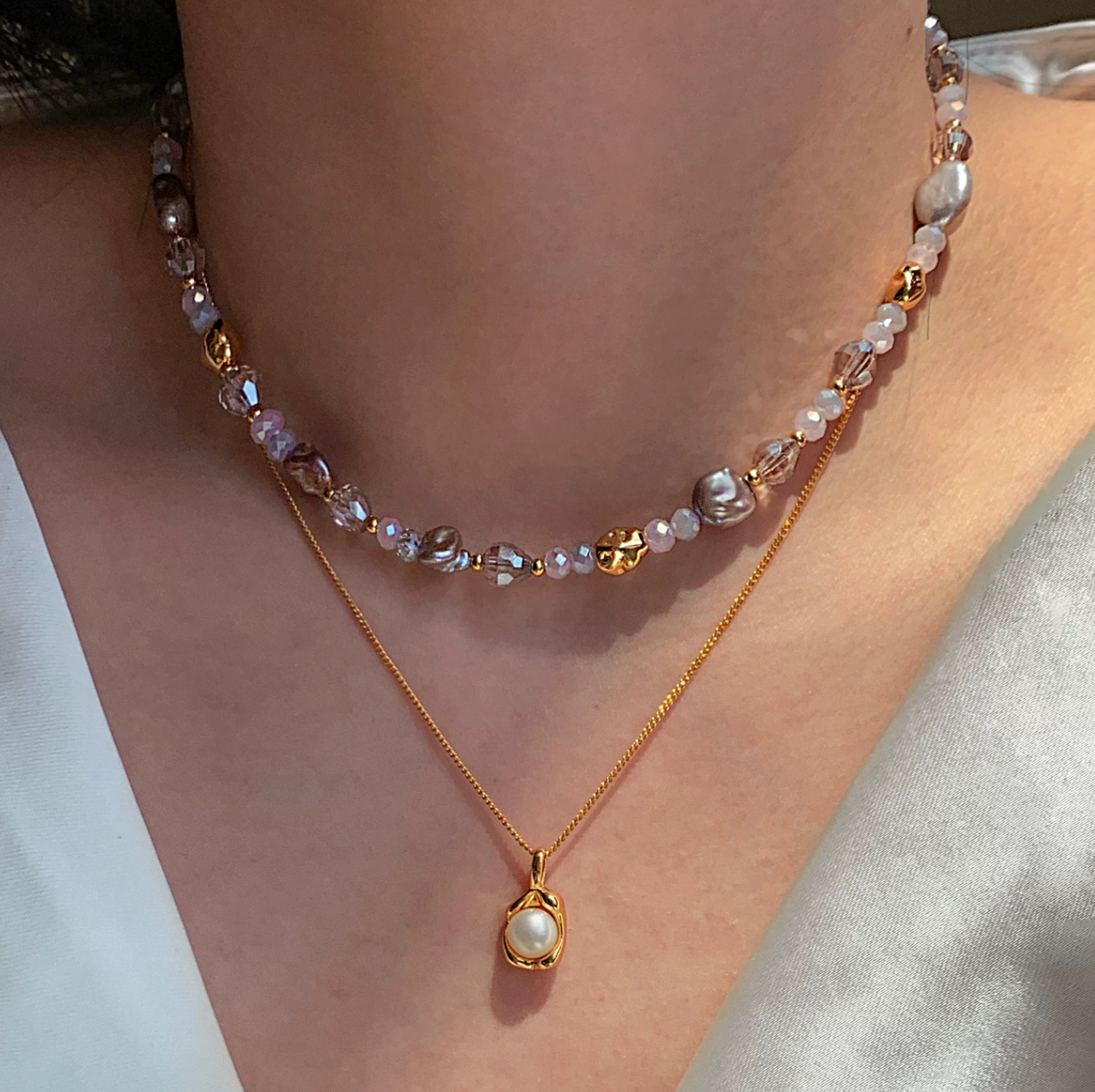 Eterna Pearl color Necklace
