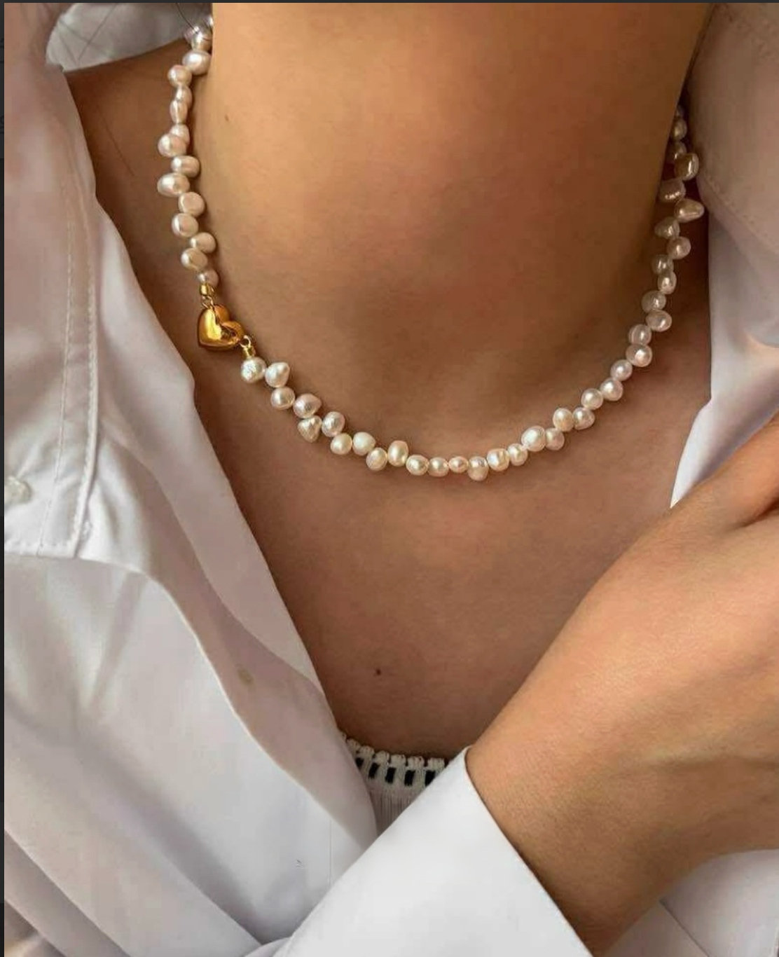 Eterna Pearl Necklace
