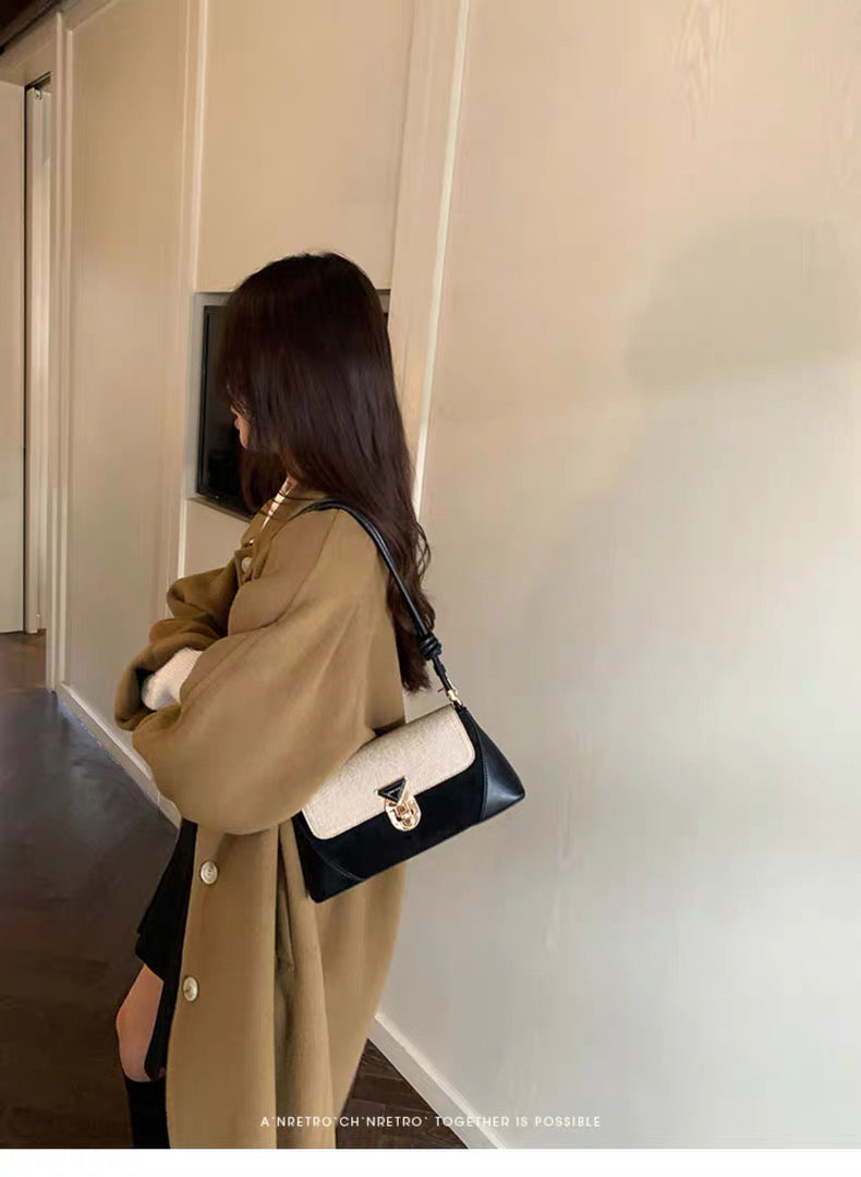 Rosabella 's Box Black Shoulder Bag