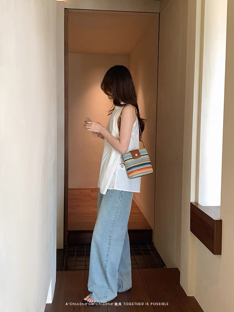 Twist Hue Crossbody Bag