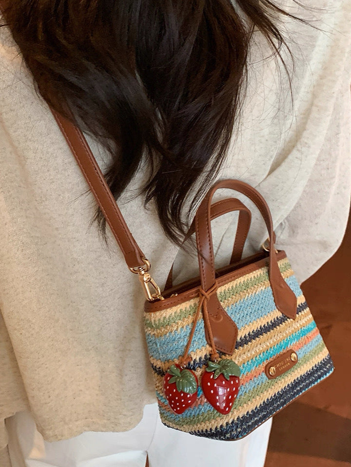 Twist Hue Handle Bag