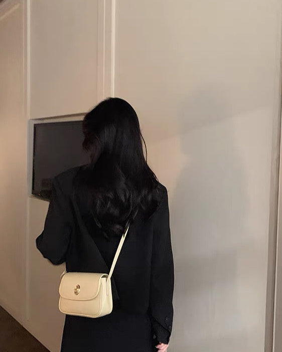 Echo Soft Crossbody bag