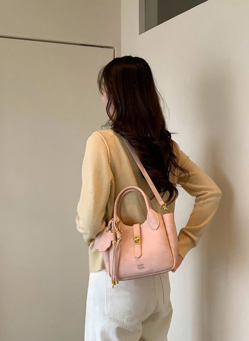 Lumi Dust Handle Bag