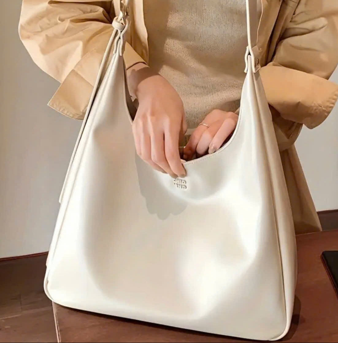 Mira Day Shoulder Bag