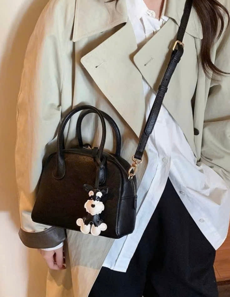 Vera Noir Handbag