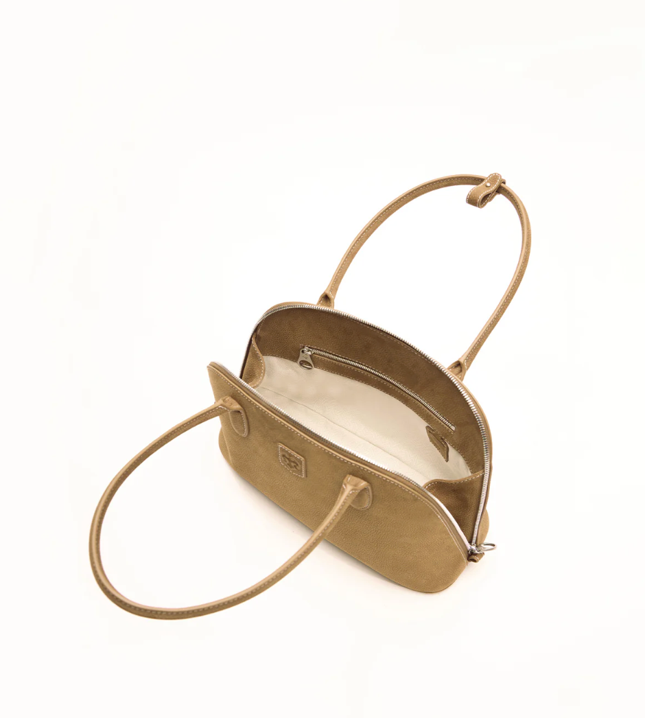 Beersister Shell Shoulder Bag