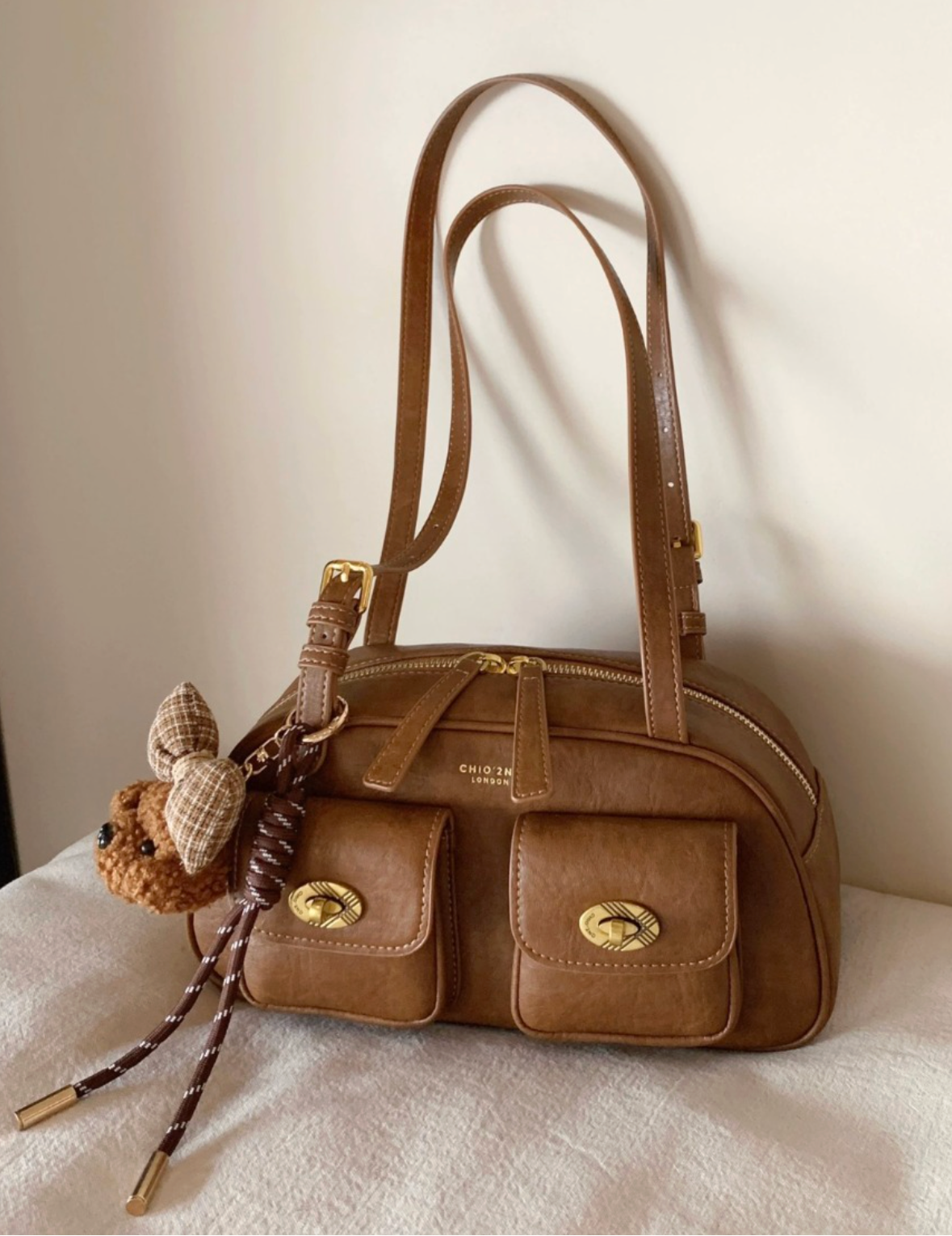 Opéra Shoulder Bag