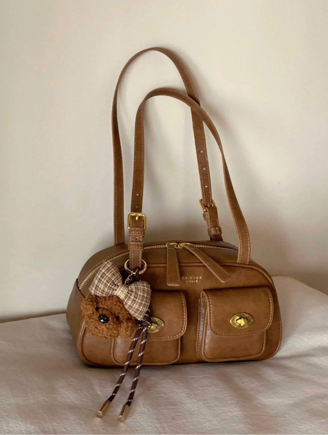 Opéra Shoulder Bag