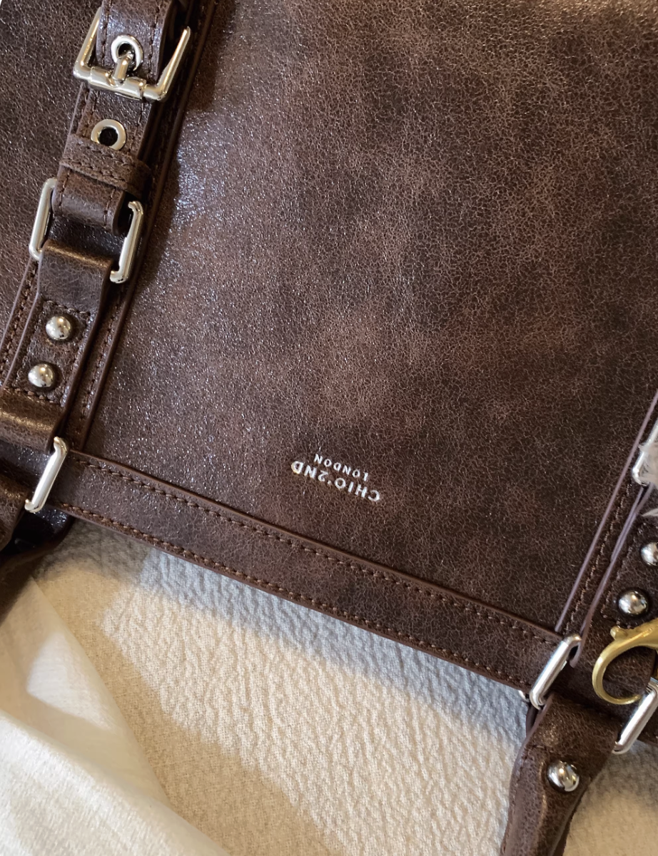 Buckled Detail Shoulder Bag